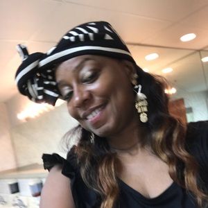 Meet your Posher, Jackie